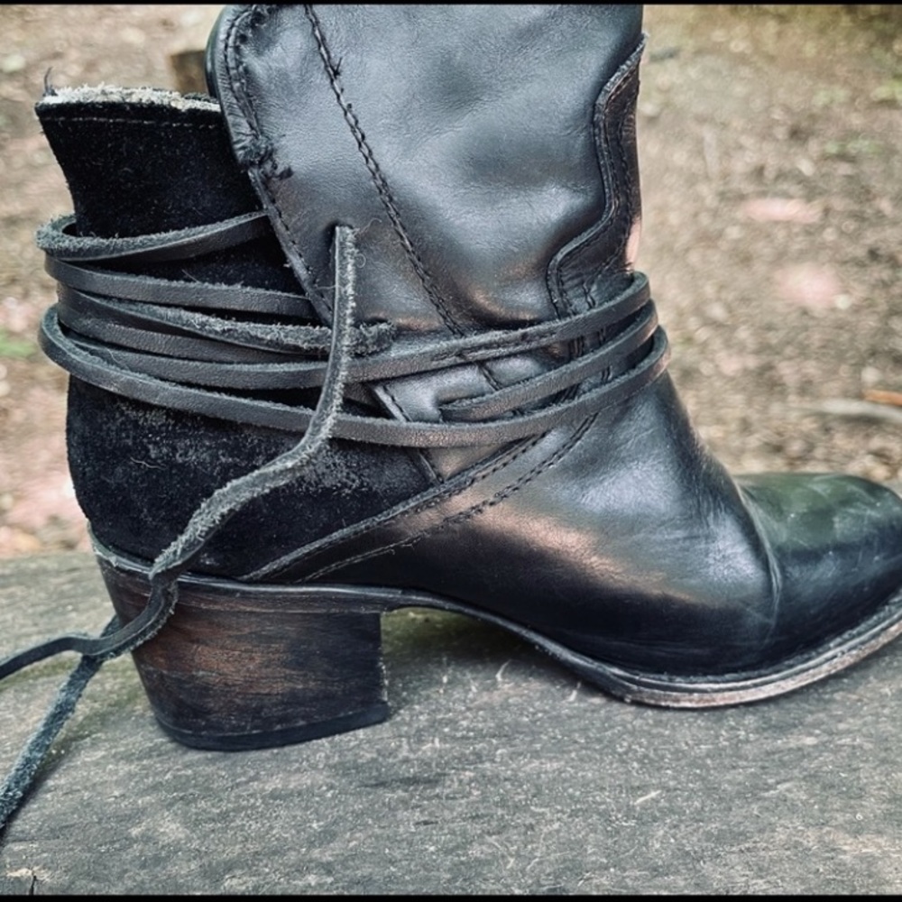 Freebird by Steven Casey boots size 7
